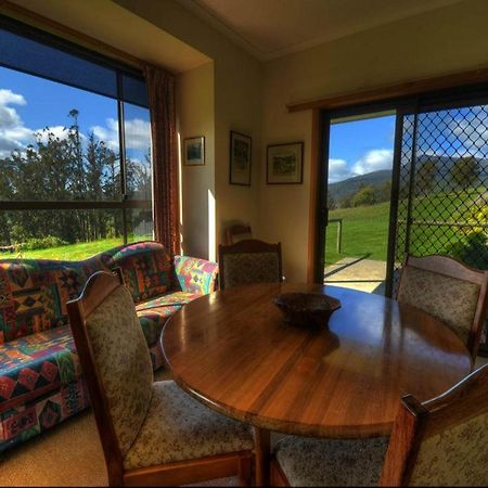 Plovers Ridge Country Retreat Lilydale Room photo